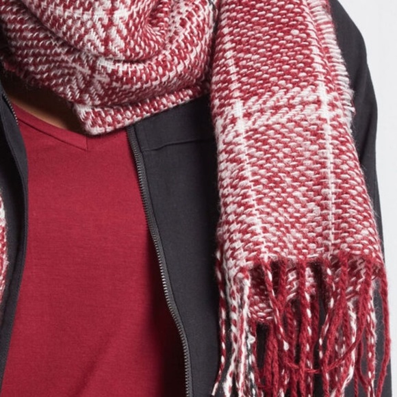 NWT MODCLOTH Brr No More Burgandy Plaid Scarf - Picture 5 of 5